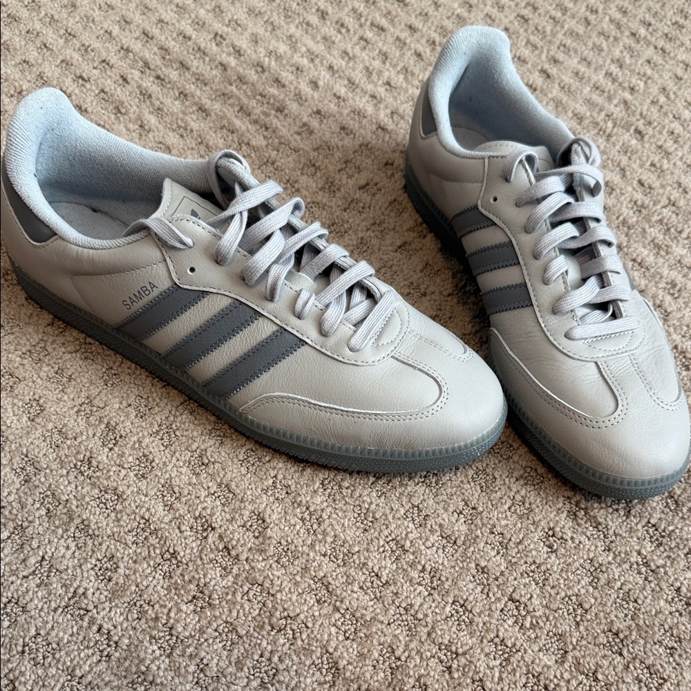 Adidas Samba Men's Sneakers in Light Gray